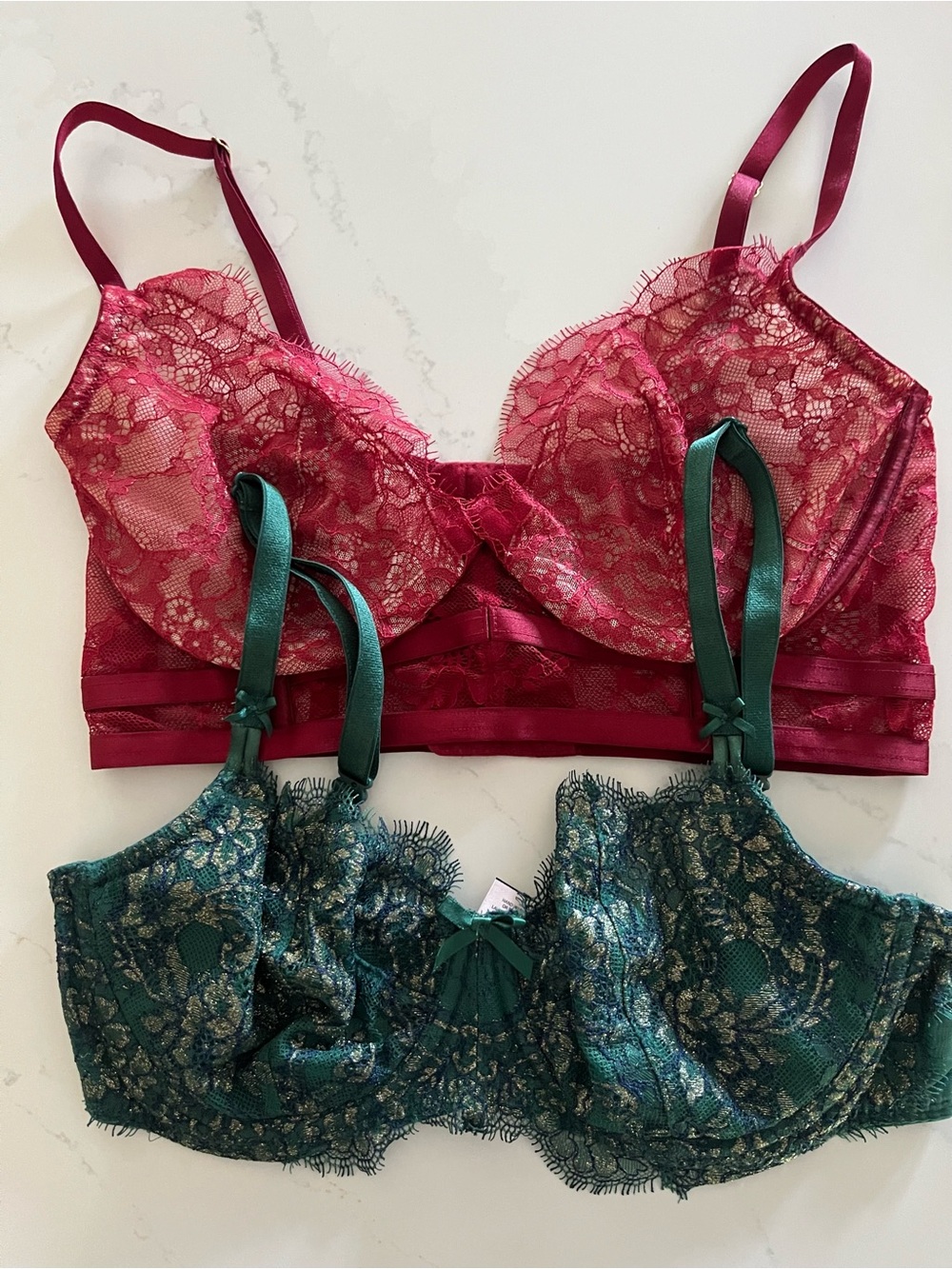 Victoria's Secret Dream Angels Emerald Lace Bra & Very Sexy Demi Unlined Bra Set